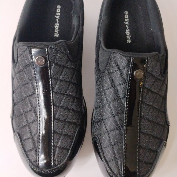 Easy Spirit Traveltime Sneaker Clogs | Black Patent Leather & Silver | Size 7.5 - Picture 8 of 13